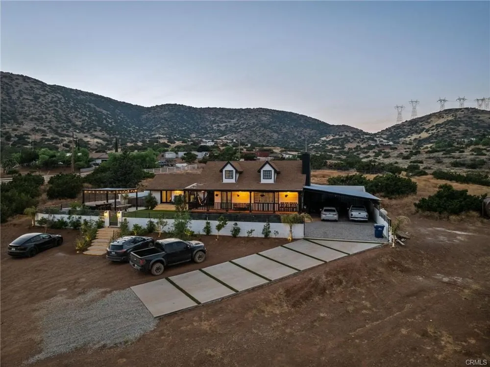 1617 Twin Butte Palmdale, CA 93551