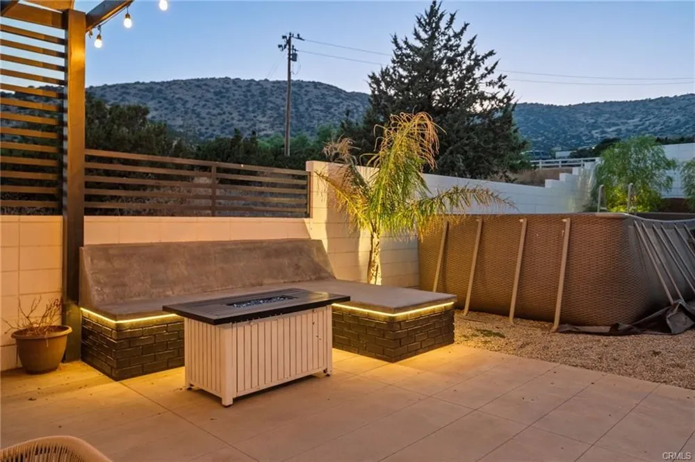 1617 Twin Butte Palmdale, CA 93551