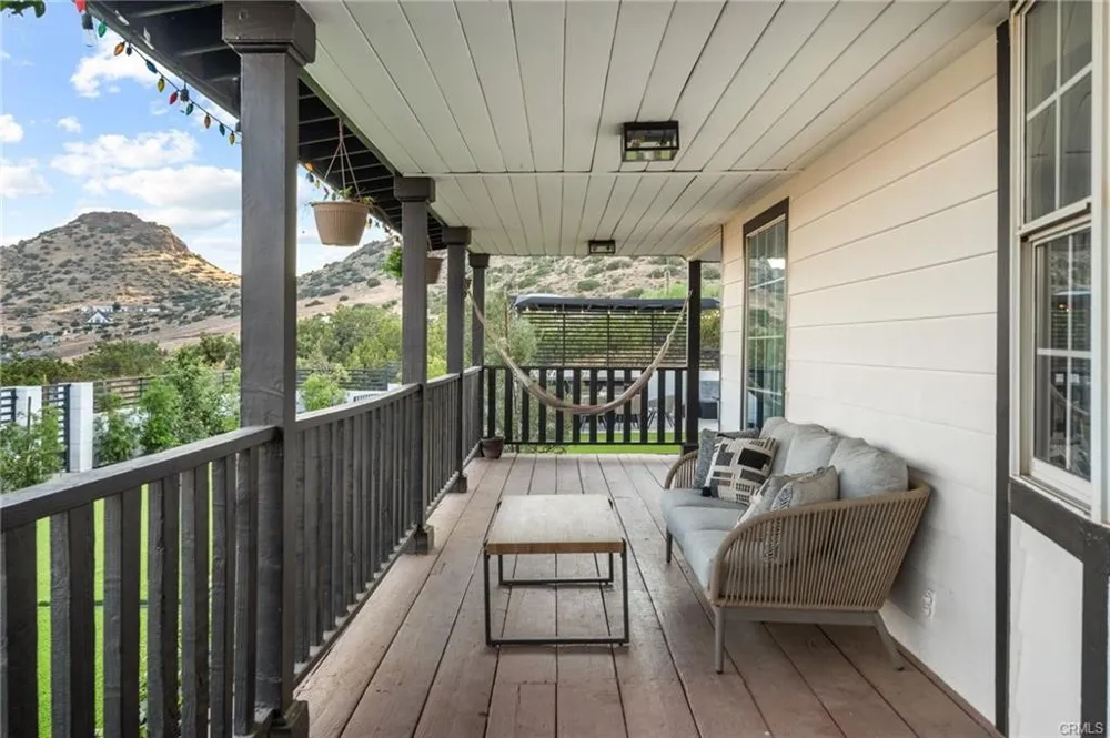 1617 Twin Butte Palmdale, CA 93551