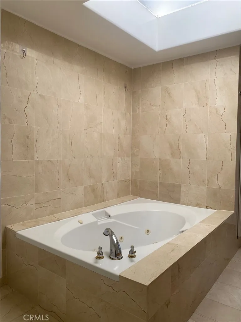 4421 Grimes Encino, CA 91316