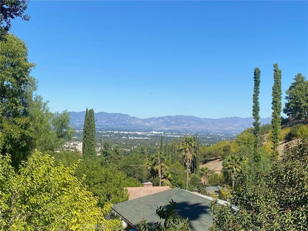 4421 Grimes Encino, CA 91316