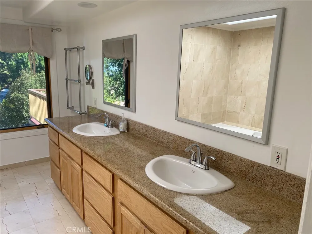 4421 Grimes Encino, CA 91316