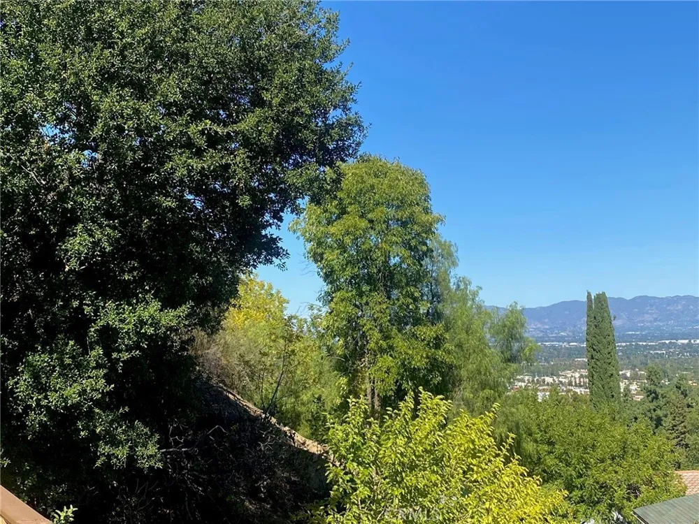 4421 Grimes Encino, CA 91316