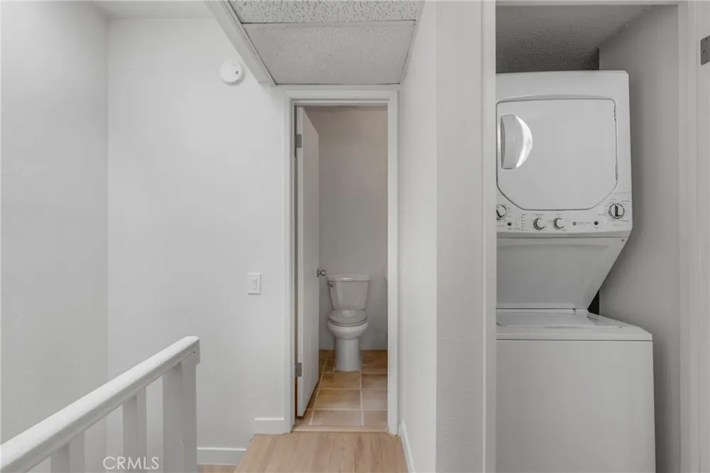 5142 Zelzah #25 Encino, CA 91316