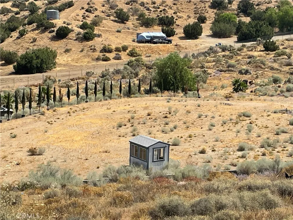 32952 Angeles Forest Highway Palmdale, CA 93550