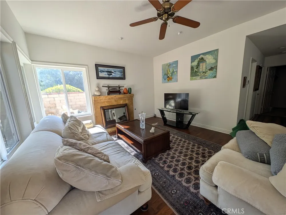 2822 Jason Court Thousand Oaks, CA 91362