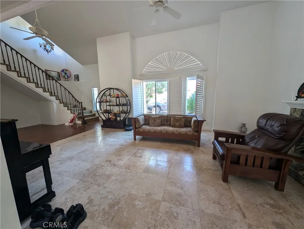 2822 Jason Court Thousand Oaks, CA 91362