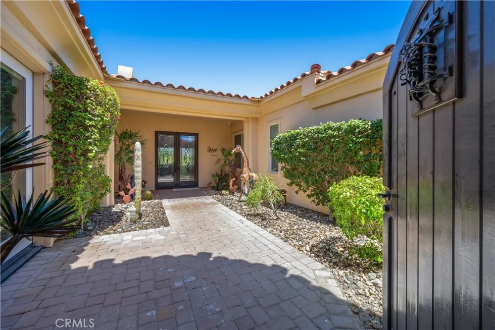 138 Royal Saint Georges Way Rancho Mirage, CA 92270