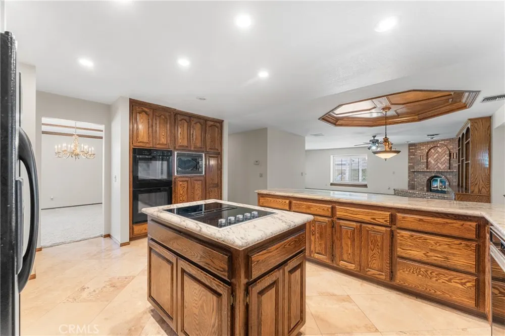 41628 Crispi Lane Quartz Hill, CA 93536