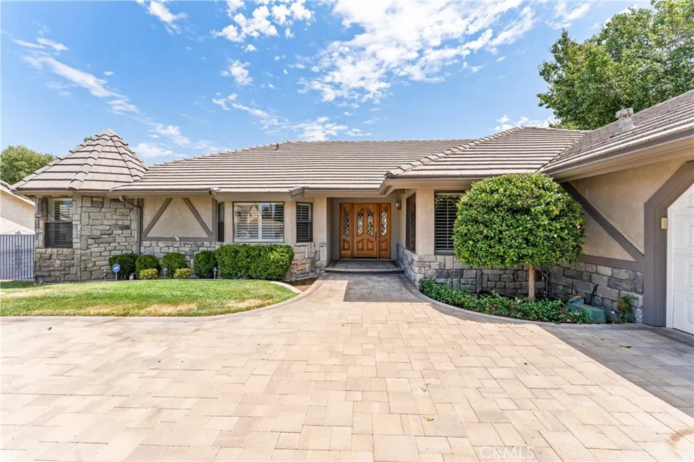 41628 Crispi Lane Quartz Hill, CA 93536