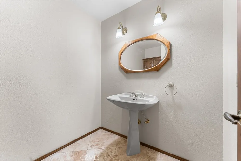 41628 Crispi Lane Quartz Hill, CA 93536