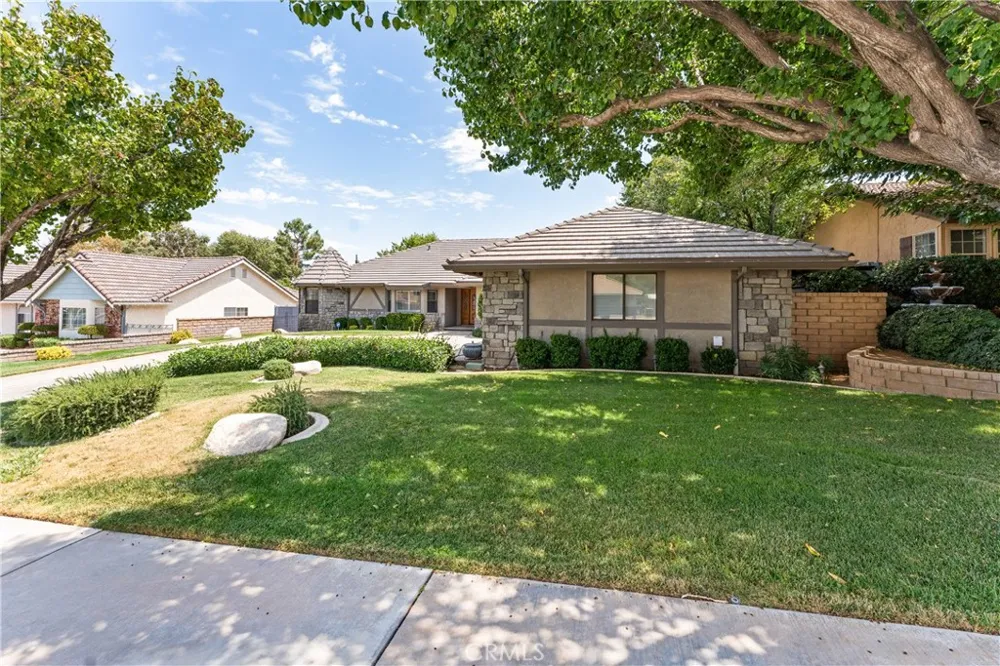 41628 Crispi Lane Quartz Hill, CA 93536