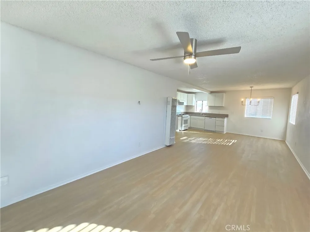 8249 Catalpa Avenue #A Kern, CA 93505