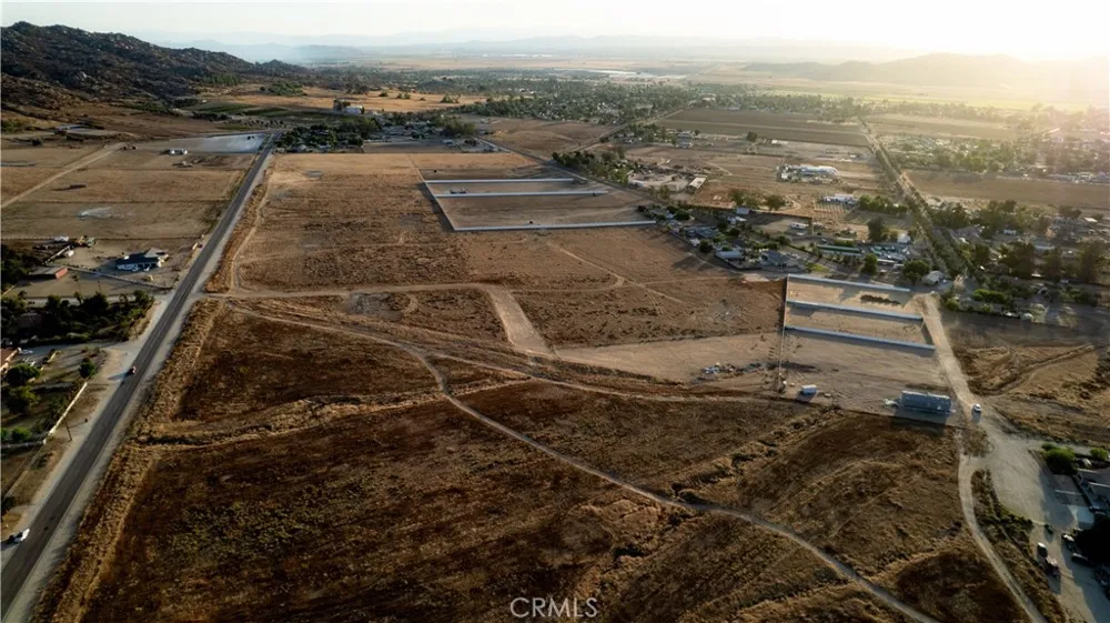 11th SVOL 1 Street Nuevo, CA 92567