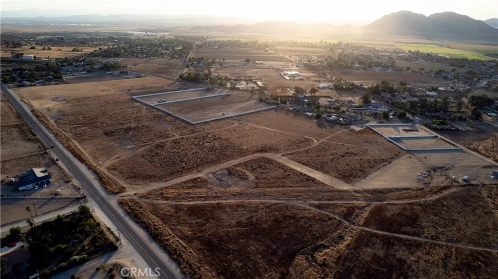 11th SVOL 1 Street Nuevo, CA 92567