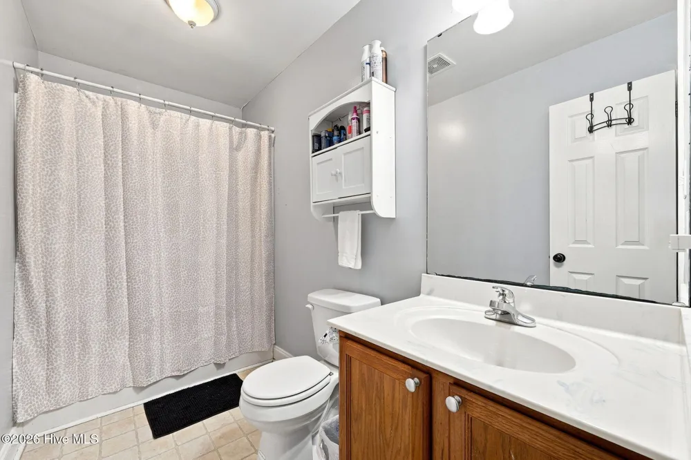 635 Core Point Road Blounts Creek, NC 27814