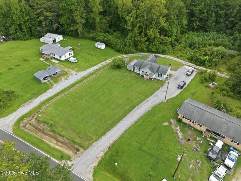 635 Core Point Road Blounts Creek, NC 27814