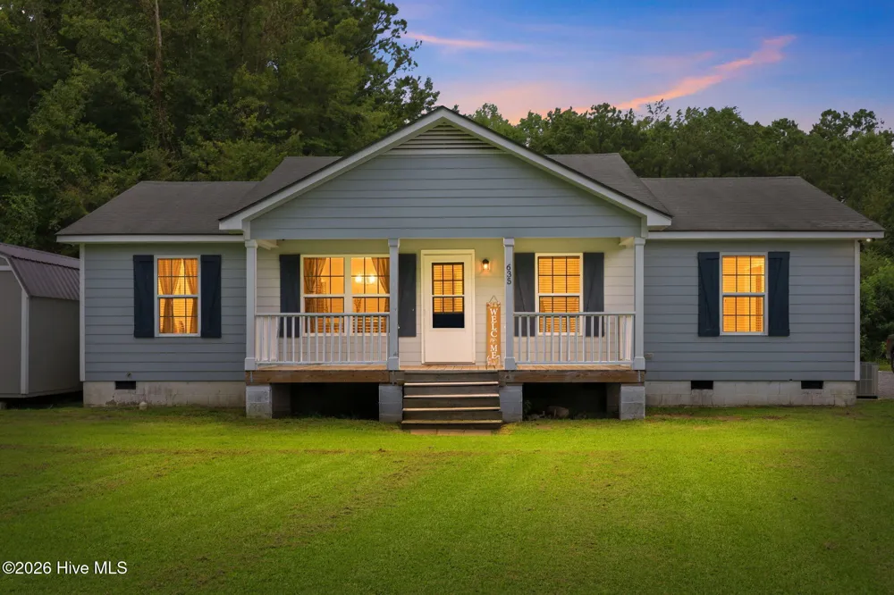 635 Core Point Road Blounts Creek, NC 27814