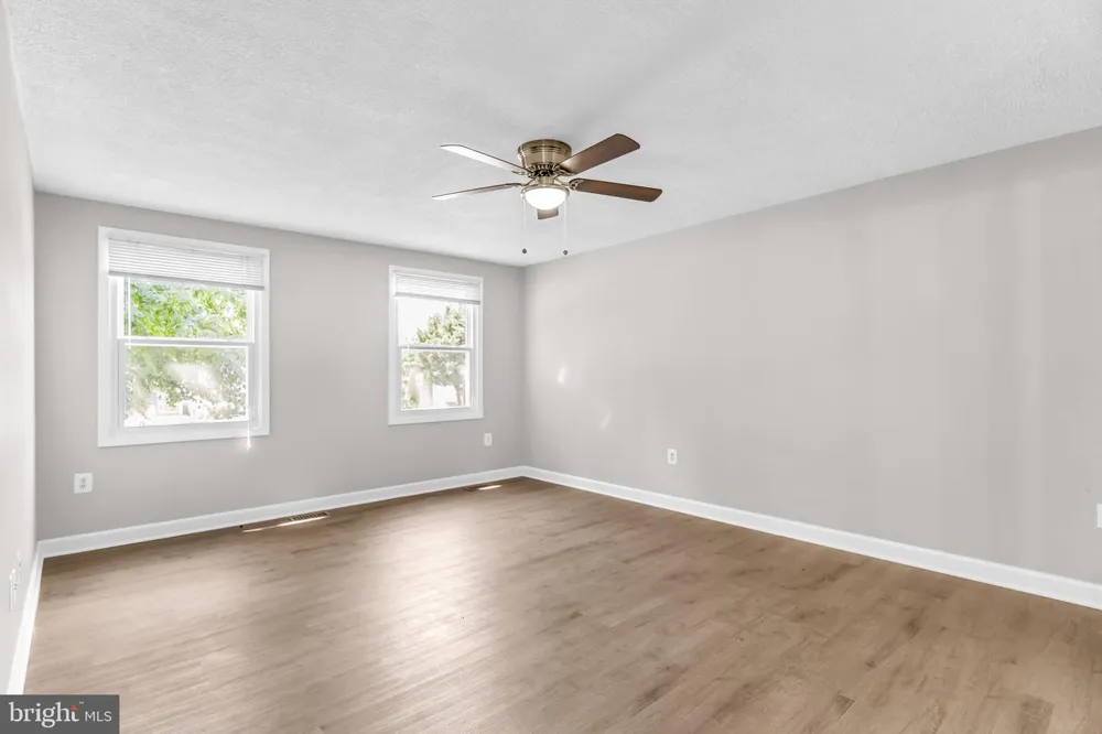 3204 LOCKGATE COURT Herndon, VA 20171