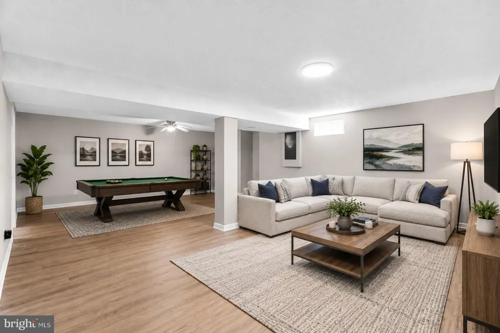 3204 LOCKGATE COURT Herndon, VA 20171