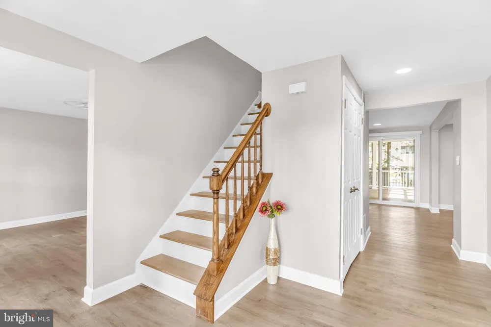 3204 LOCKGATE COURT Herndon, VA 20171