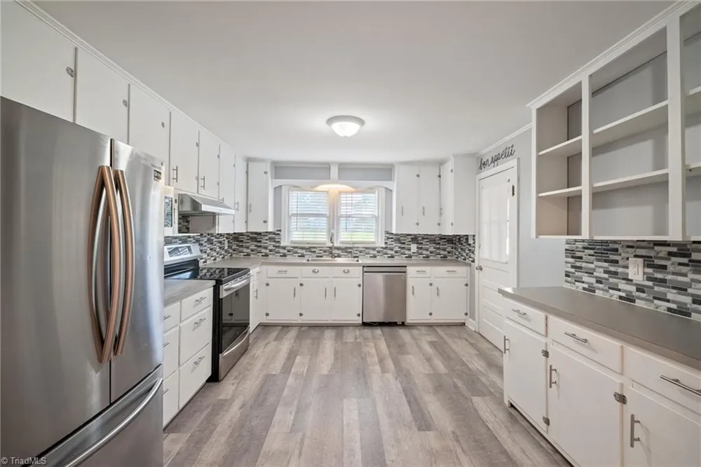108 Jefferson Street Yadkinville, NC 27055
