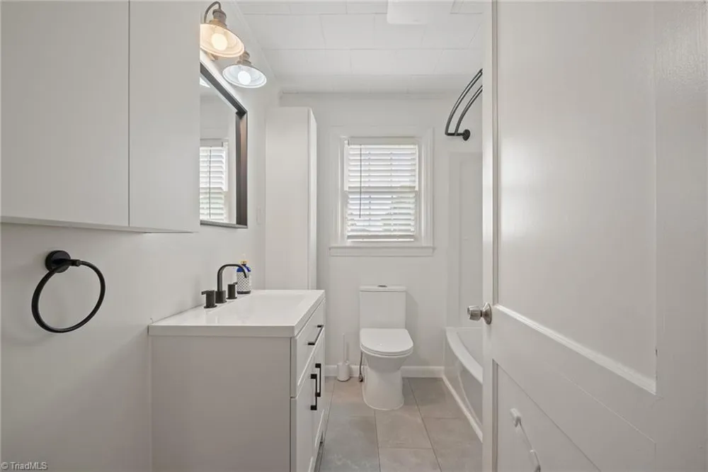 108 Jefferson Street Yadkinville, NC 27055