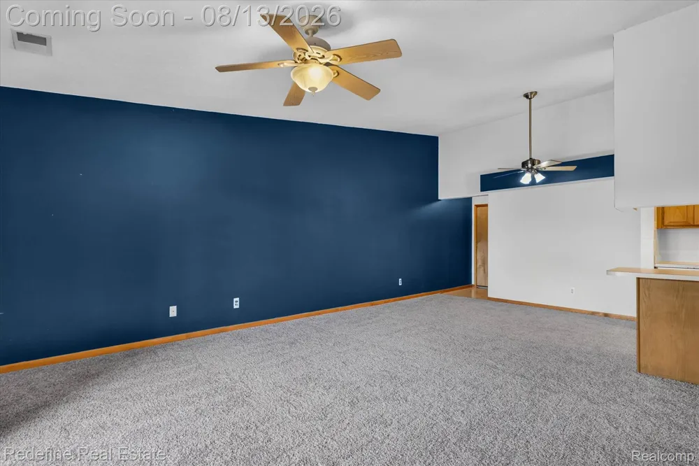 9696 Sawgrass Court #6 Van Buren Charter Township, MI 48111