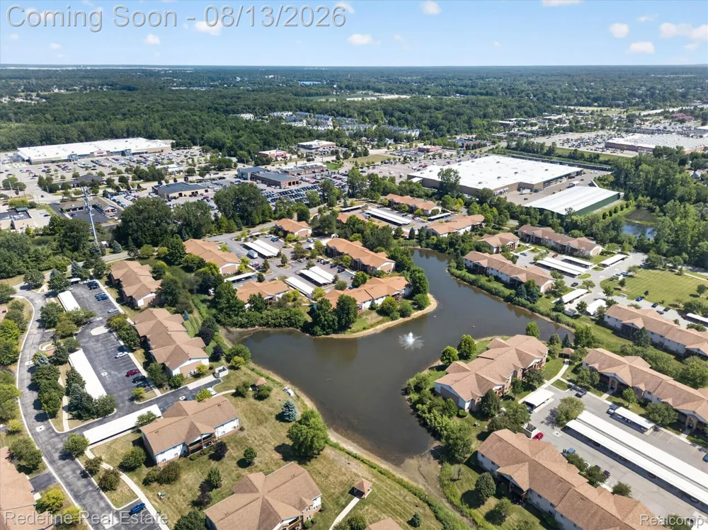 9696 Sawgrass Court #6 Van Buren Charter Township, MI 48111