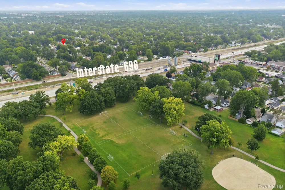 1108 S Wilson Avenue Royal Oak City, MI 48067