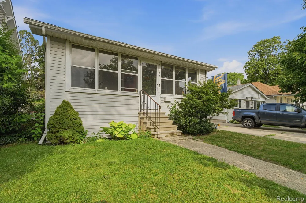 1108 S Wilson Avenue Royal Oak City, MI 48067