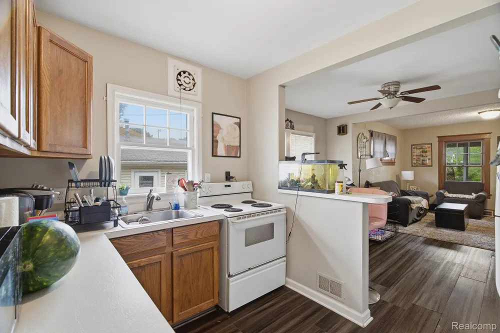 1108 S Wilson Avenue Royal Oak City, MI 48067