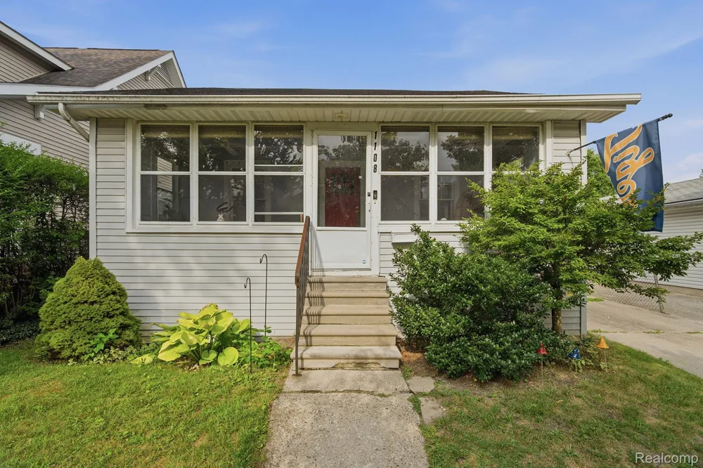 1108 S Wilson Avenue Royal Oak City, MI 48067