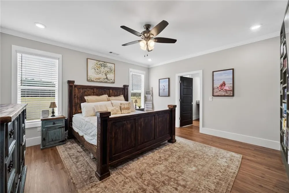 302 Savannah Drive Mansfield, GA 30055