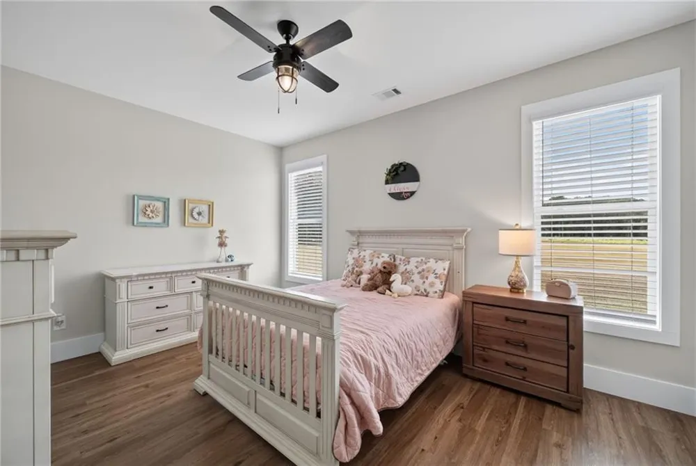 302 Savannah Drive Mansfield, GA 30055