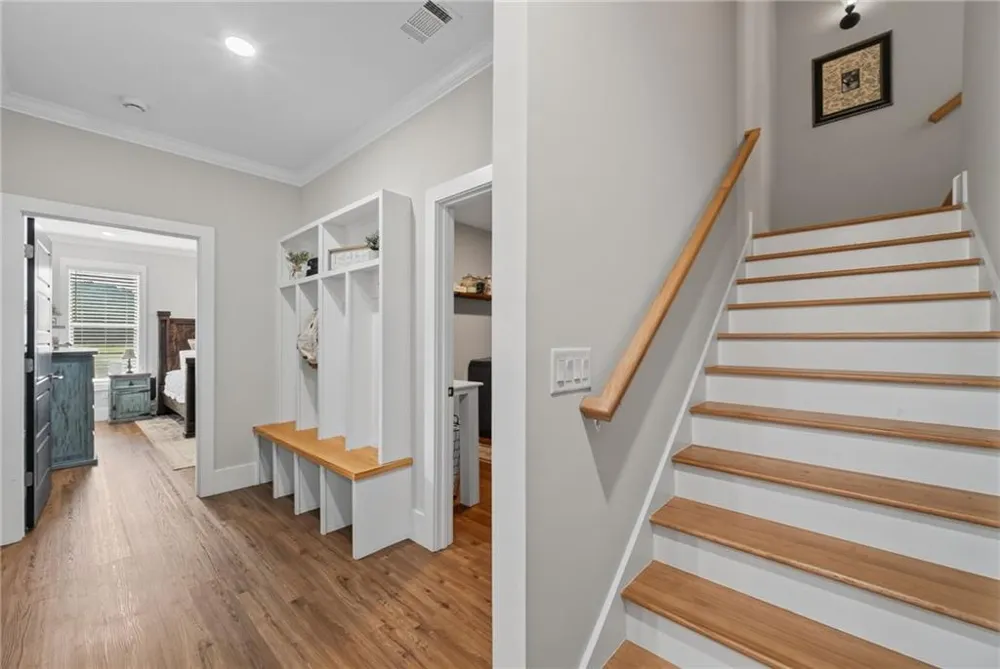 302 Savannah Drive Mansfield, GA 30055