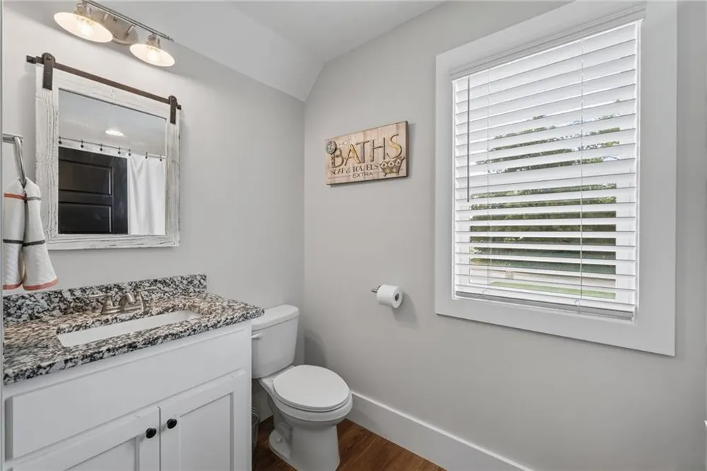 302 Savannah Drive Mansfield, GA 30055
