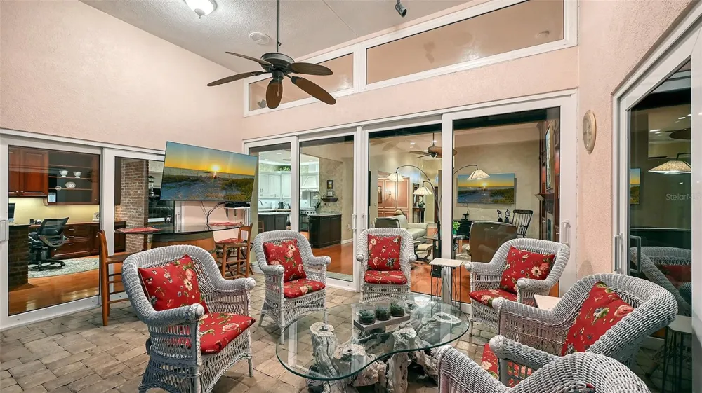 5476 GOLF POINTE DRIVE Sarasota, FL 34243