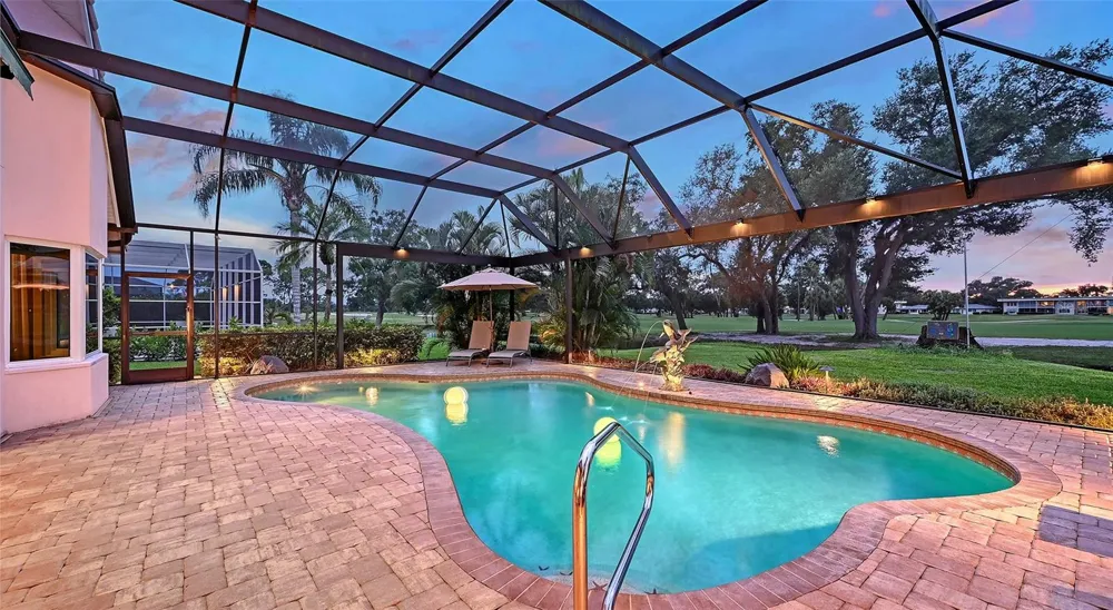 5476 GOLF POINTE DRIVE Sarasota, FL 34243
