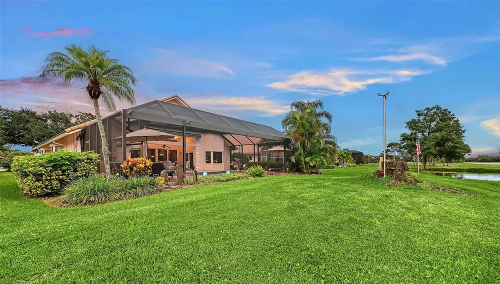 5476 GOLF POINTE DRIVE Sarasota, FL 34243
