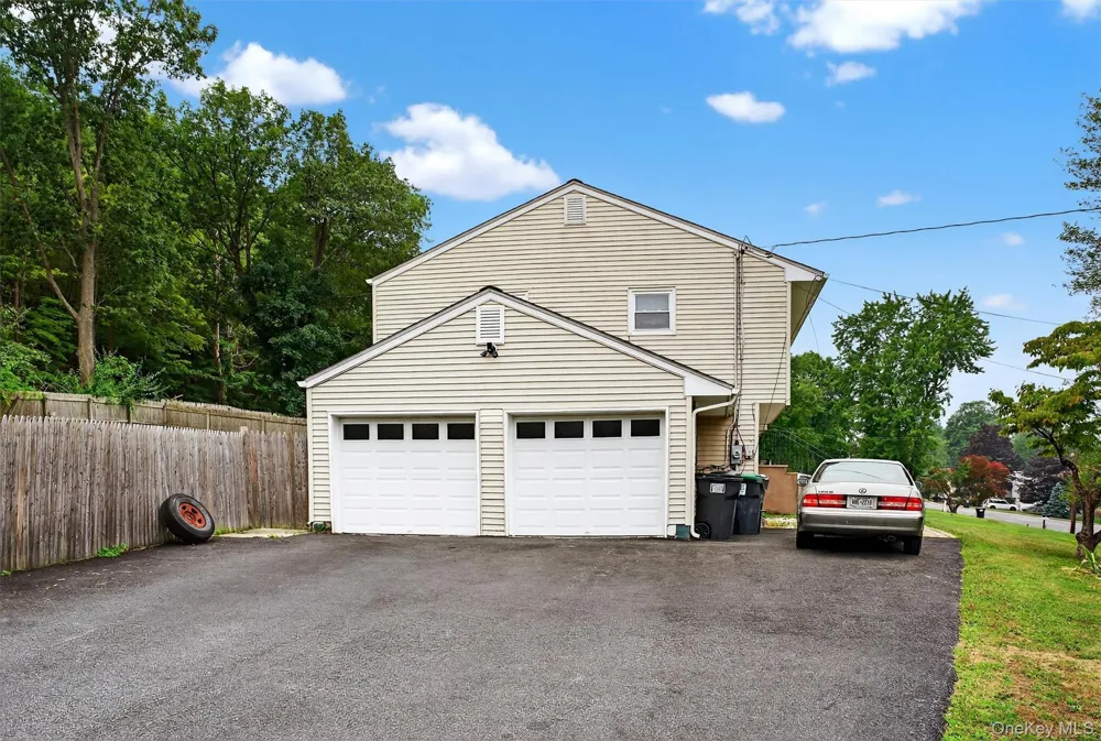 100 Birchwood Drive Highland Mills, NY 10930