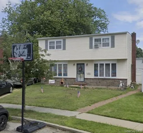 1603 Irving Court