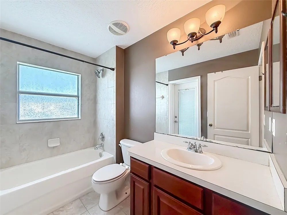 301 ASHTON WOODS LANE Leesburg, FL 34748