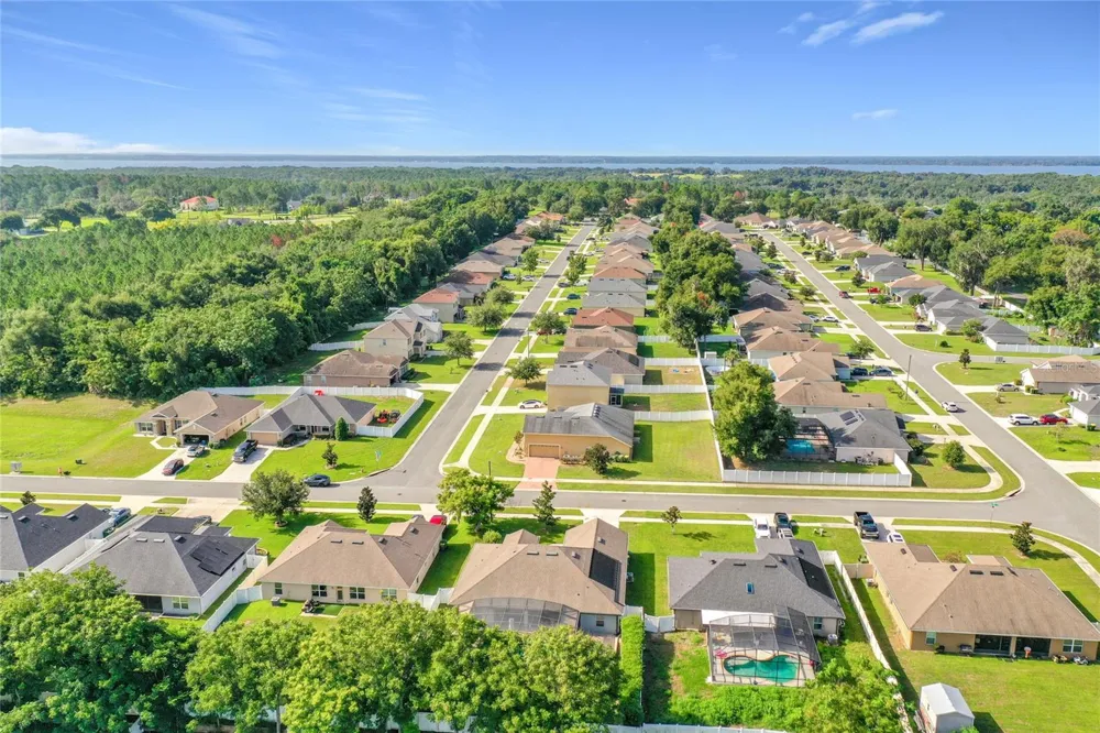 301 ASHTON WOODS LANE Leesburg, FL 34748
