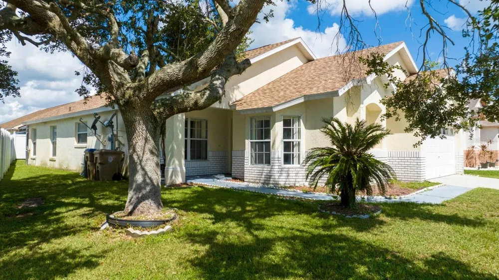 4669 PRAIRIE POINT BOULEVARD Kissimmee, FL 34746