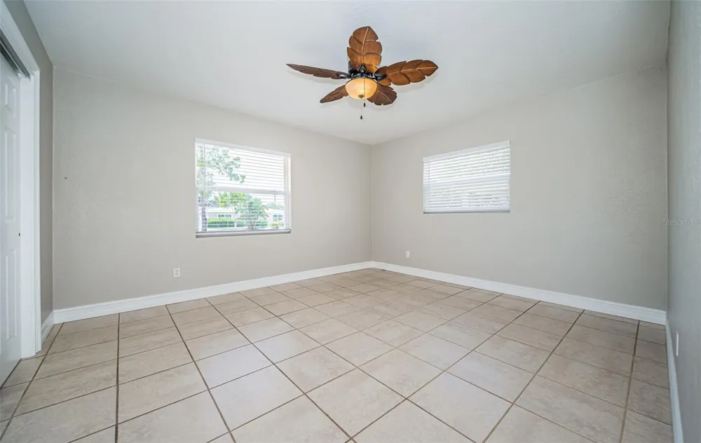 1039 MADISON STREET Largo, FL 33770