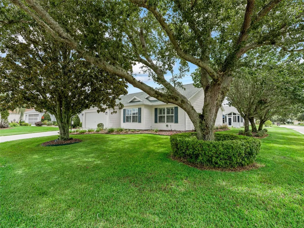 17899 SE 87TH BOURNE AVENUE The Villages, FL 32162