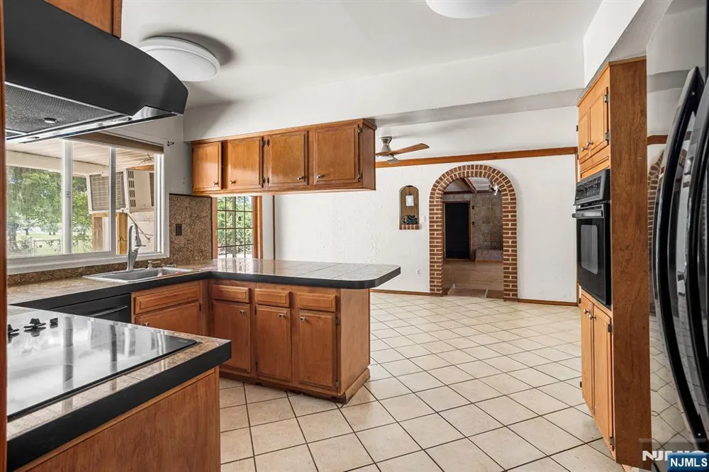 74 Country Club Road Willingboro, NJ 08046