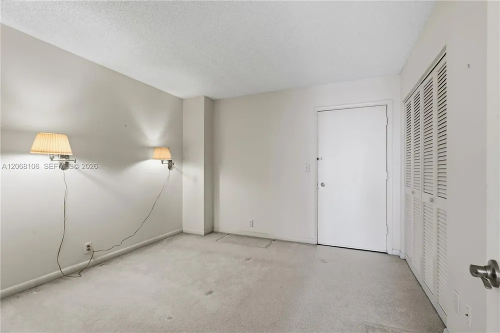 5 Bluebill #702 + 802 Naples, FL 34108