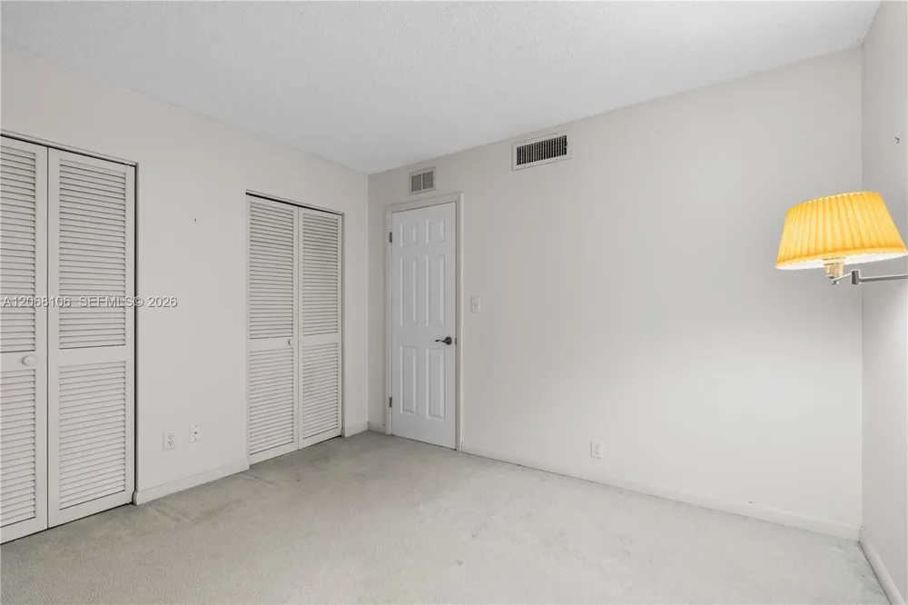 5 Bluebill #702 + 802 Naples, FL 34108